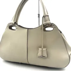 TOD'S 　トッズ　レザー　ハンドバッグ　ロゴチャーム　ロゴ刻印　アイボリー　ivory　ホワイト　White　白 　ステッチ　レア　希少　入手困難　イタリア製　made in Italy