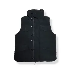 カナダグース ダウンベスト