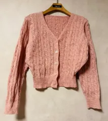 送料無料＆送料込み#ほぼ新品#Vネックケーブル編みカーディガン