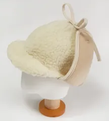 ボア耳あて帽子