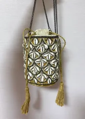 ザラ 立体 クロスバック