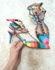 レア) ヴァレンティノ ロックスタッズ スリングバック ヒール 240 レア物