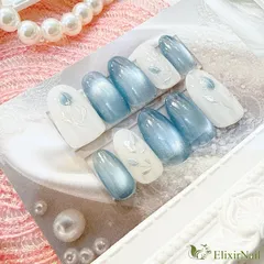 【現品】ネイルチップ　青　白　チューリップ　花柄