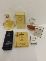 超希少】1963年花椿会エメロード会員記念品 資生堂ミニ香水10本セット