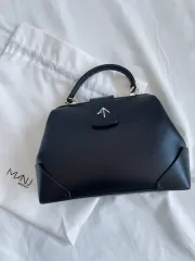 マヌ アトリエ ブラック トップ ハンドル ドクターバッグ