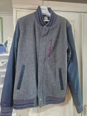 ナイキアウター