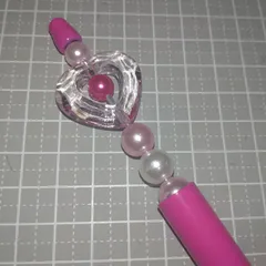 カスタムボールペン　ピンクハートモチーフ