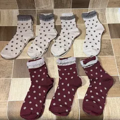 新品未使用 靴下 7足セット レディース 24cmくらい ドット 水玉 ベージュ ボルドー ソックス
