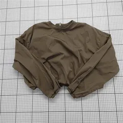 ◇ Θ ザラ ZARA クロップド長袖トップス カーキ系 レディース Mサイズ E  【1512100006800】