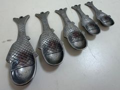 煮干し/いりこ型 箸置き 4個セット 煮干し/いりこ型 箸置き 4個セット