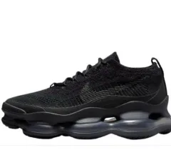 ナイキ ウィメンズ スコーピオン フライニット ブラック