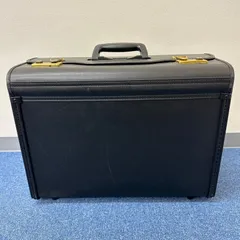 2026年最新】パイロットバッグの人気アイテム - メルカリ