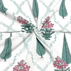 【50cm単位】ホワイトレッドフラワーグリーンツリー大柄　インド　ハンドブロックプリント生地　テキスタイル コットン