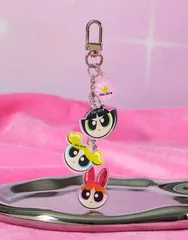 THE POWERPUFF GIRLS 　パワーパフガールズ　キーホルダー　アクリルキーホルダー　バブルス　バターカップ　ブロッサム　バッグチャーム　キーチャーム　スクバキーホルダー　バッグアクセサリー　可愛い　アメコミ　キャラクター　平成　レトロ　海外雑貨