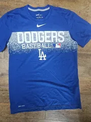 ナイキ ドジャーズ Tシャツ