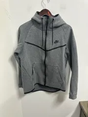 アラビアヴィンテージ NIKE テックフリース フードジップアップ グレー 100