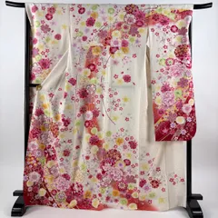 振袖 身丈167cm 裄丈67cm M 袷 牡丹 桜 銀通し 箔 クリーム 正絹 逸品 【中古】