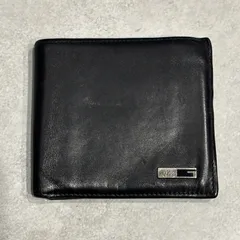 GUCCI グッチ 二つ折り財布 ブラック 黒 レザー 本革 メンズ 財布 ウォレット 小銭入れあり ロゴ刻印 made in italy シルバー金具 コンパクト wallet 札入れ