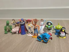 ディズニー ピクサー トイストーリー フィギュア