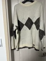 アーガイル オーバーサイズニート アイボリー/ブラウン パータン