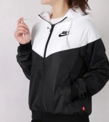 ナイキ ウィンドランナー