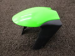 Z900RSカフェ、フロントフェンダー、ビンテージライムグリーン