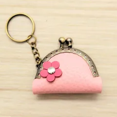 小さい 財布 がま口 ベビーピンク 5cm キーホルダー 革 レザー
