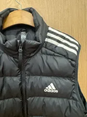 アディダス ダウンベスト M
