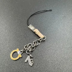 サルヴァトーレフェラガモ 　  キーホルダー ガンチーニ B25053944