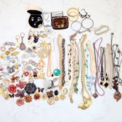 アクセサリー まとめ売り 実家整理品 イミテーション 未使用品あり