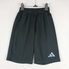 (キッズ)アディダス ハーフパンツ(140)