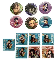 s821【中古・美品】鬼滅の刃 コジマ70周年 非売品 ノベルティ 缶バッジ6点＋ホログラムステッカー6枚 合計12点セット 炭治郎 禰豆子 善逸 伊之助 しのぶ カナヲ 伊黒 まとめ売り