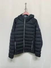 UNDER ARMOUR アンダーアーマー ブラック ダウン アウター