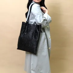 定番 【COOCO】メタリック つまみハンドルフラット トートバッグ A4収納可能 人気 ブランド カジュアル オールシーズン トレンドきれいめ さりげない 縦長