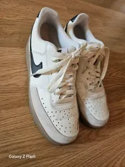 ナイキ 白/黒 スニーカー