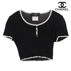 CHANEL シャネル 半袖Ｔシャツ ココボタン チビ丈 クロップド丈 リブ ニット 【大幅値下げ】【中古】のサムネイル