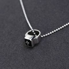 美品!ジャスティンデイビス SNJ769 BABY EMINEM ネックレス - メルカリ