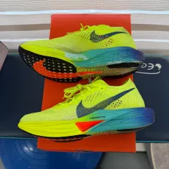 NIKE ナイキ ランニングシューズ ヴェイパーフライ3 出品 ウィメンズ 245