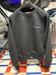 アンダースンベル クロップド スウェット