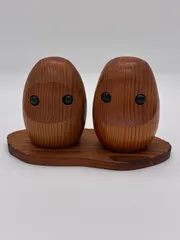 【屋久杉】フクロウ木彫り置物２体セット台座付きインテリア縁起物