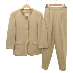 コルディア CORDIER 美品 スーツ セットアップ ノーカラージャケット タックパンツ 40 ベージュ