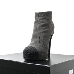 CHANEL⭐︎美品 ネイビー スエード 高ヒール ブーティ - メルカリ