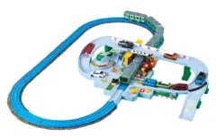 【中古】おもちゃ プラレール トミカと遊ぼう!くるぞわたるぞ!カンカン踏切セット