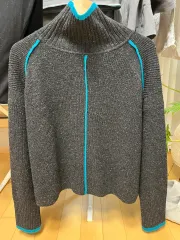 チャコール ニット タートルネック セーター united arrows 商品です