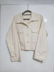 アイボリー クロップド ジャケット
