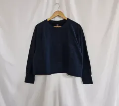 ナイキ ネイビー クロップド Tシャツ