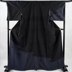 【美品】 付下げ 身丈167cm 裄丈68cm L 袷 紬地 縞 霞 黒 正絹 名品 【中古】