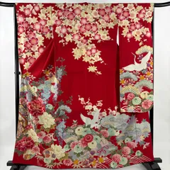 【美品】 振袖 身丈161.5cm 裄丈65.5cm M 袷 牡丹 御所車 金糸 刺繍 赤 正絹 秀品 【中古】