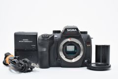 SIGMA dp2 Quattro（バッテリー2個・純正フード付）動作確認済み