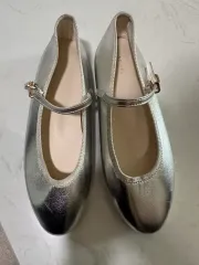 フラットシューズ靴シルバー